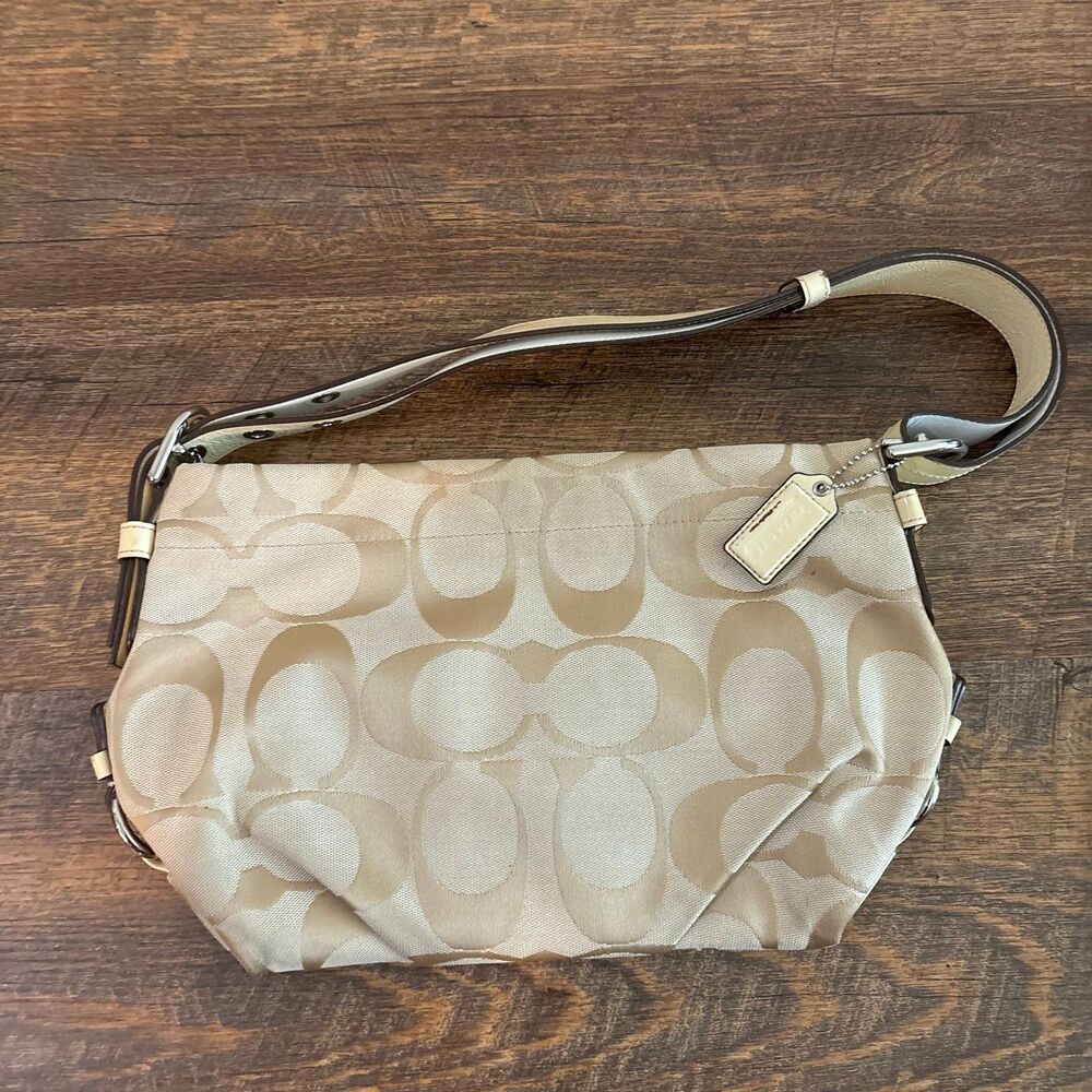 Coach Signature Convertible Jacquard shoulder bag F156068 beige and gold